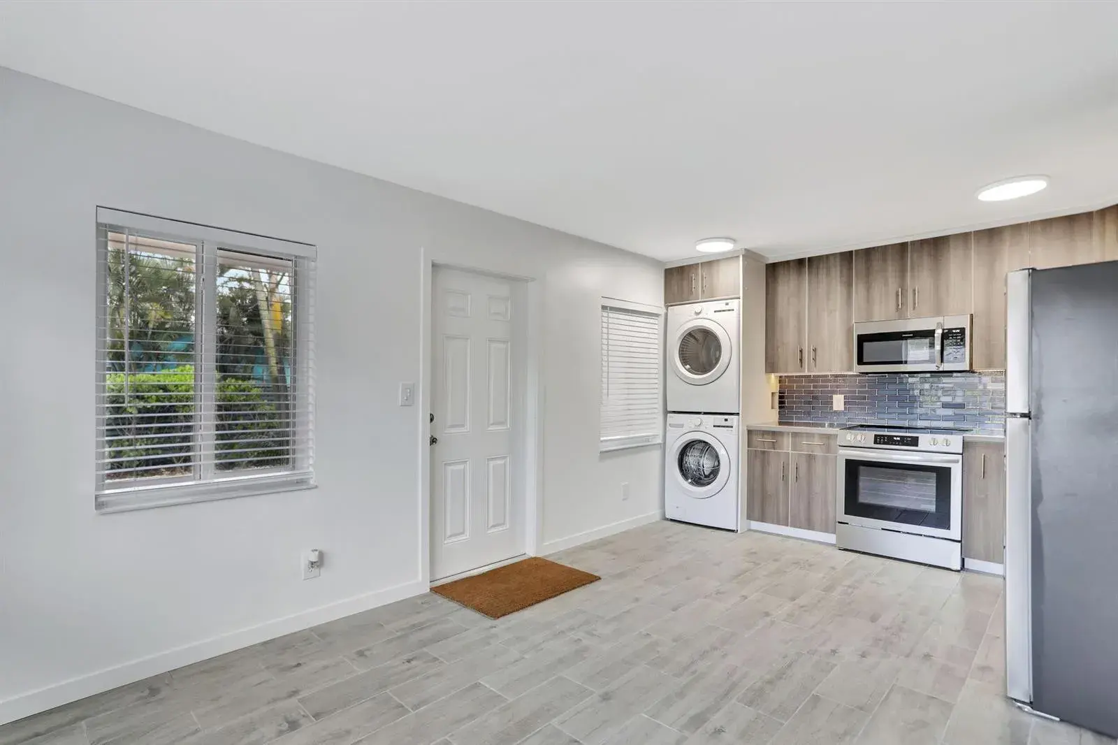 1000 SW 30th Street # 1, Fort Lauderdale FL 33315