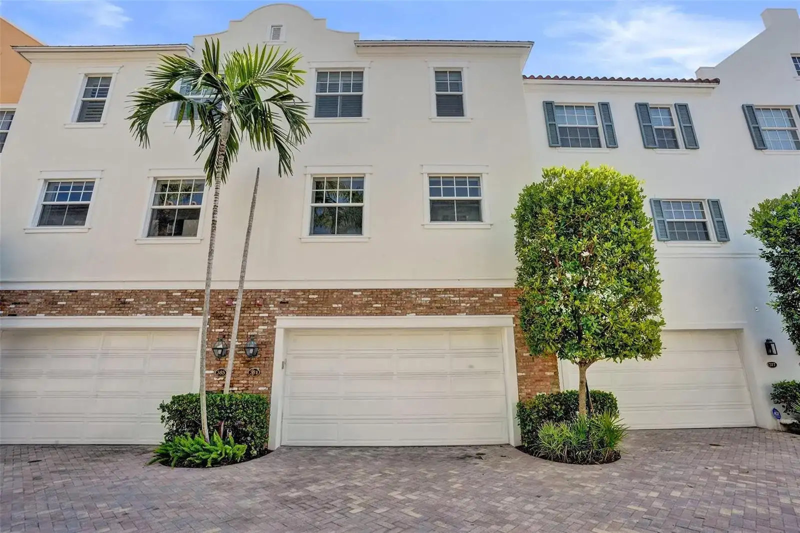 381 E Cannery Row Circle, Delray Beach FL 33444 photo 2