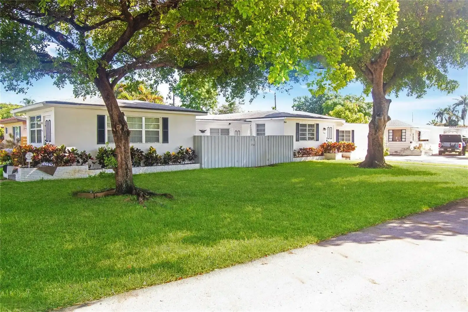 1625 Cleveland Street, Hollywood FL 33020