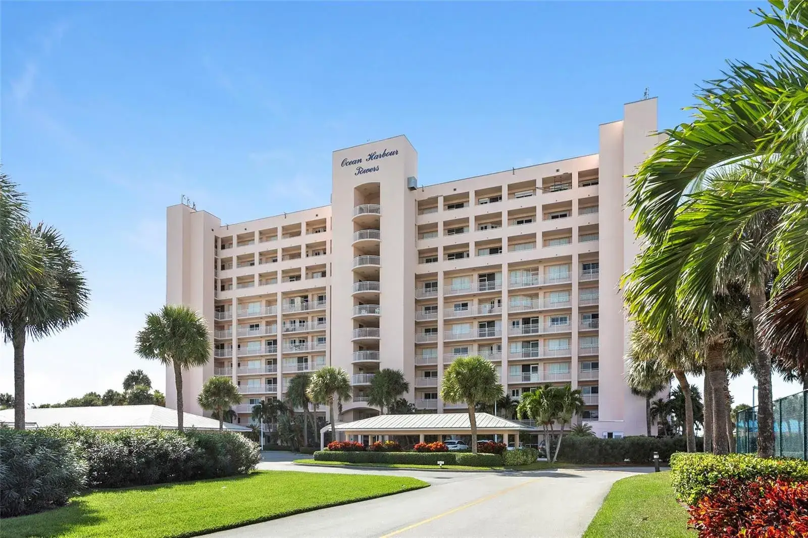 5167 N Highway A1a # 603, Hutchinson Island FL 34949