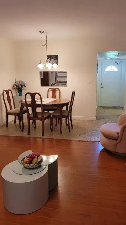 3531 NW 50th Avenue # 610, Lauderdale Lakes FL 33319