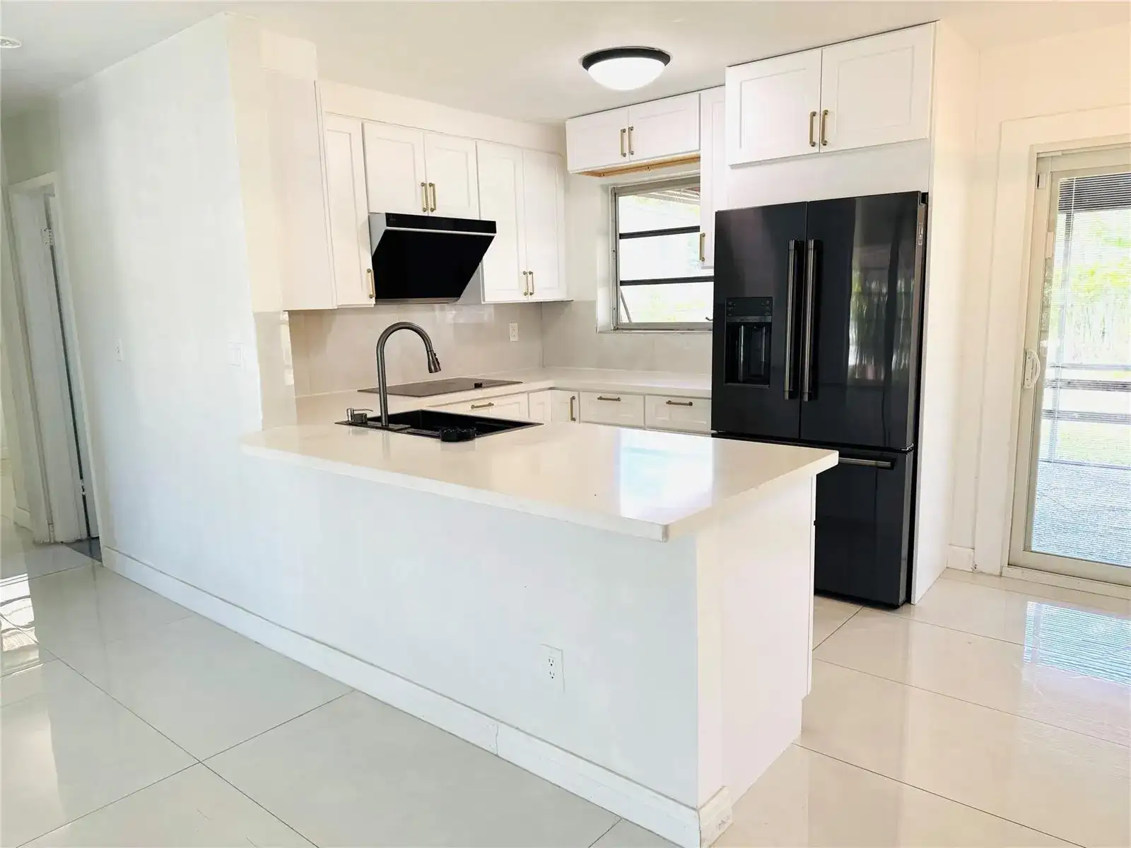 1521 NW 62nd Terrace, Margate FL 33063 photo 2