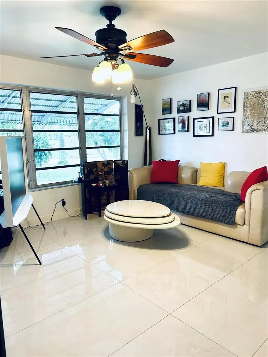 1521 NW 62nd Terrace, Margate FL 33063 photo 3