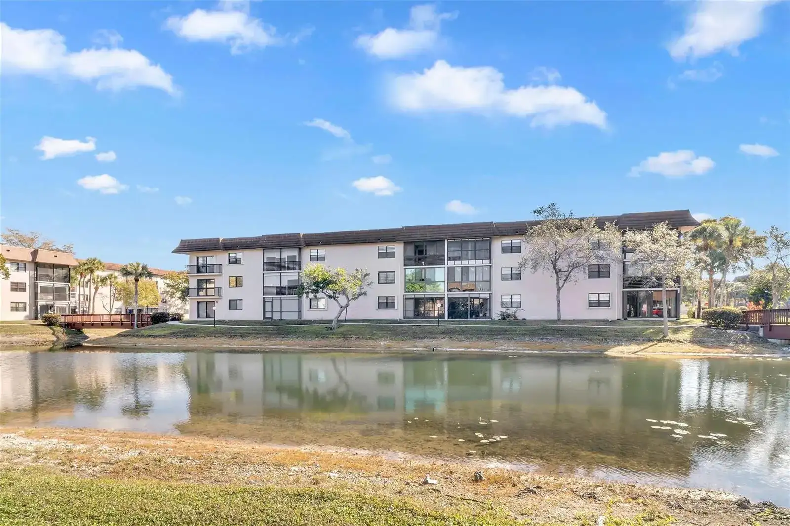 4975 E Sabal Palm Boulevard # 408, Tamarac FL 33319 photo 2