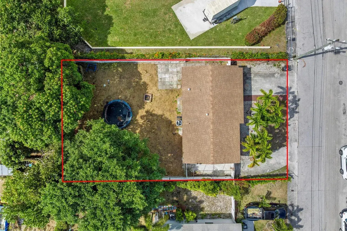842 Kaye Street, West Palm Beach FL 33405