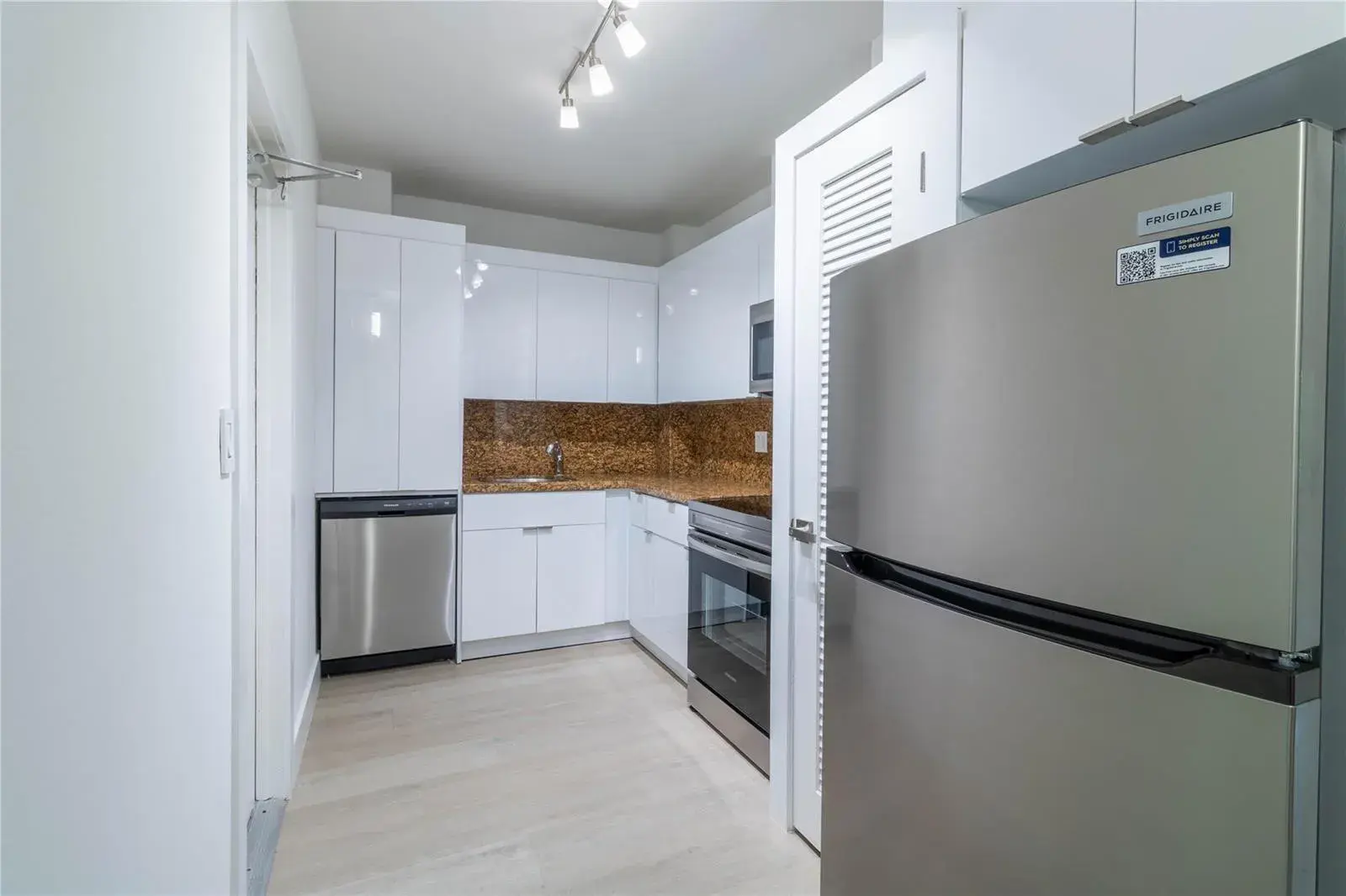 2424 SE 17th Street # 305B, Fort Lauderdale FL 33316