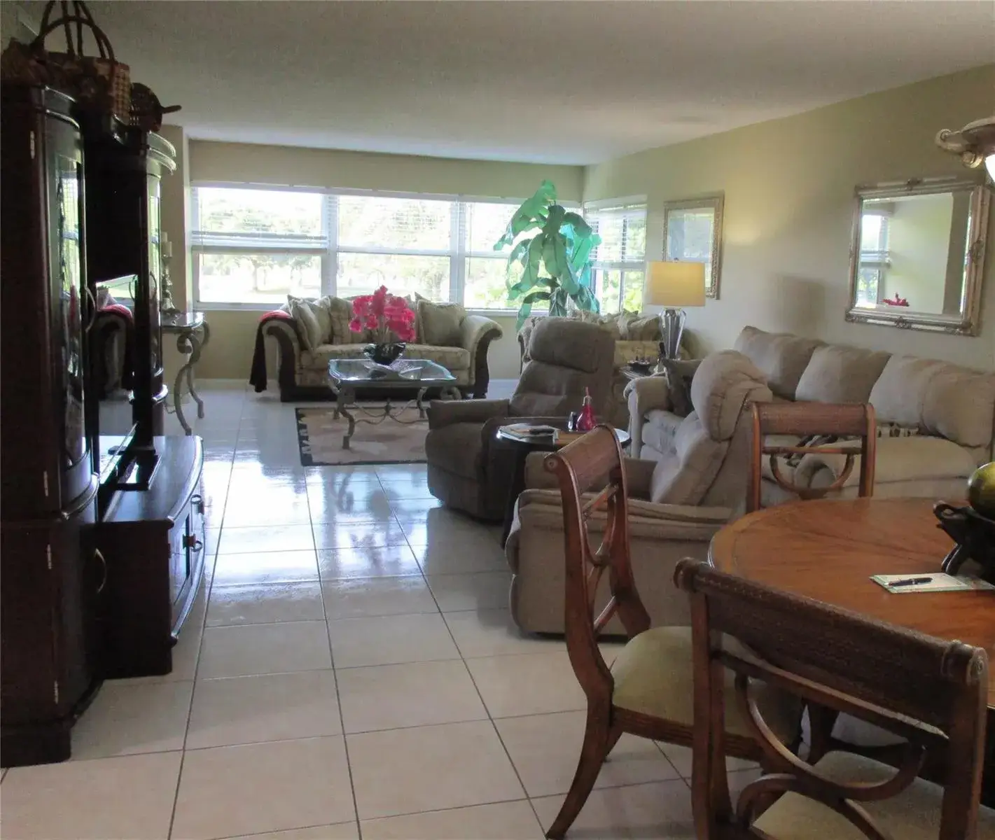 9541 Sunrise Lakes Boulevard # 210, Sunrise FL 33322