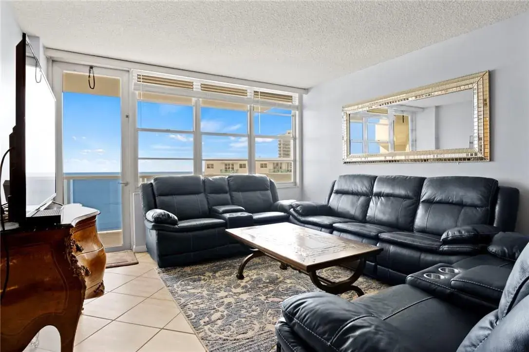 3725 S Ocean Drive # 1610, Hollywood FL 33019