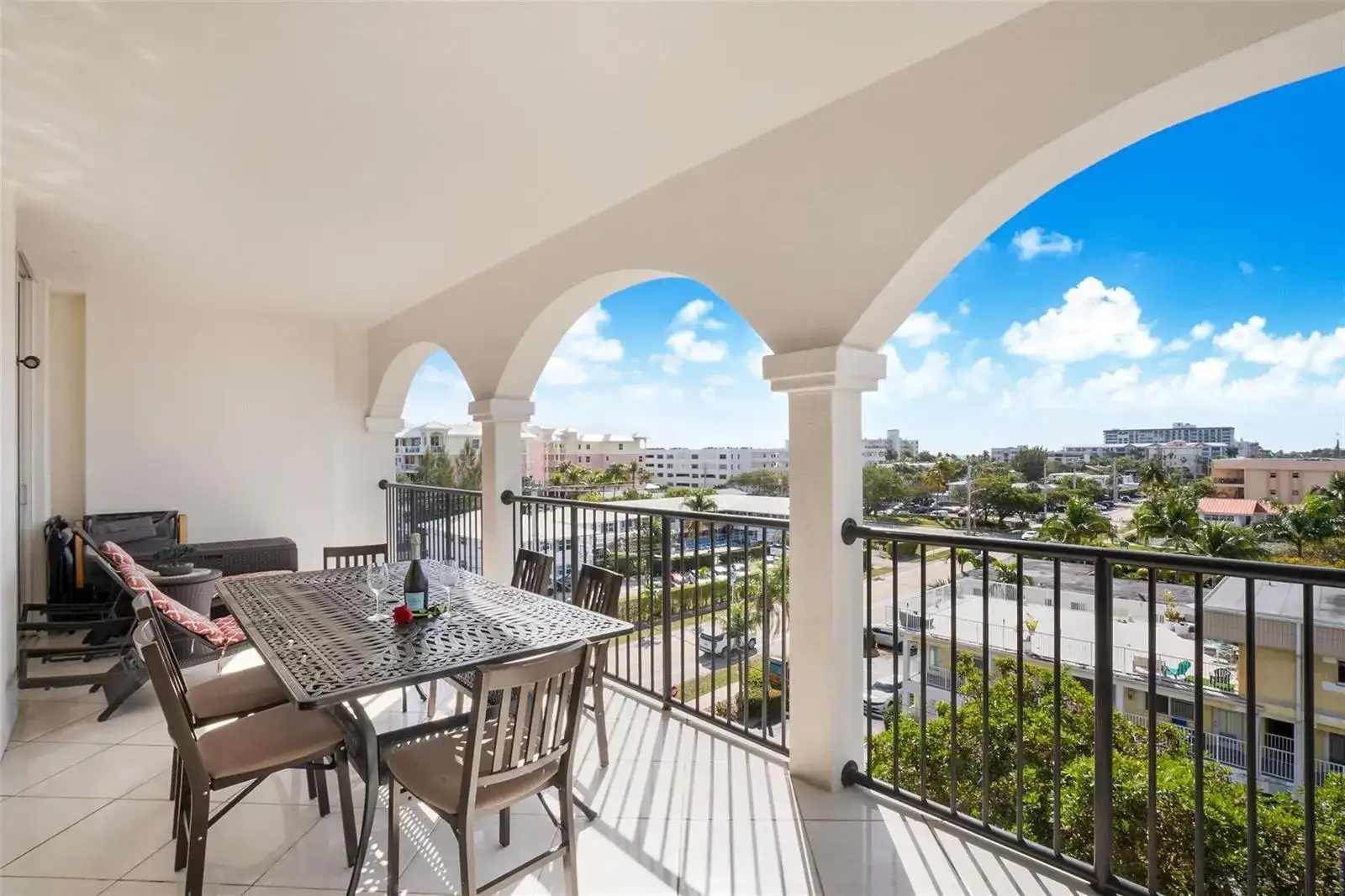 191 SE 20th Avenue # 614, Deerfield Beach FL 33441 photo 2