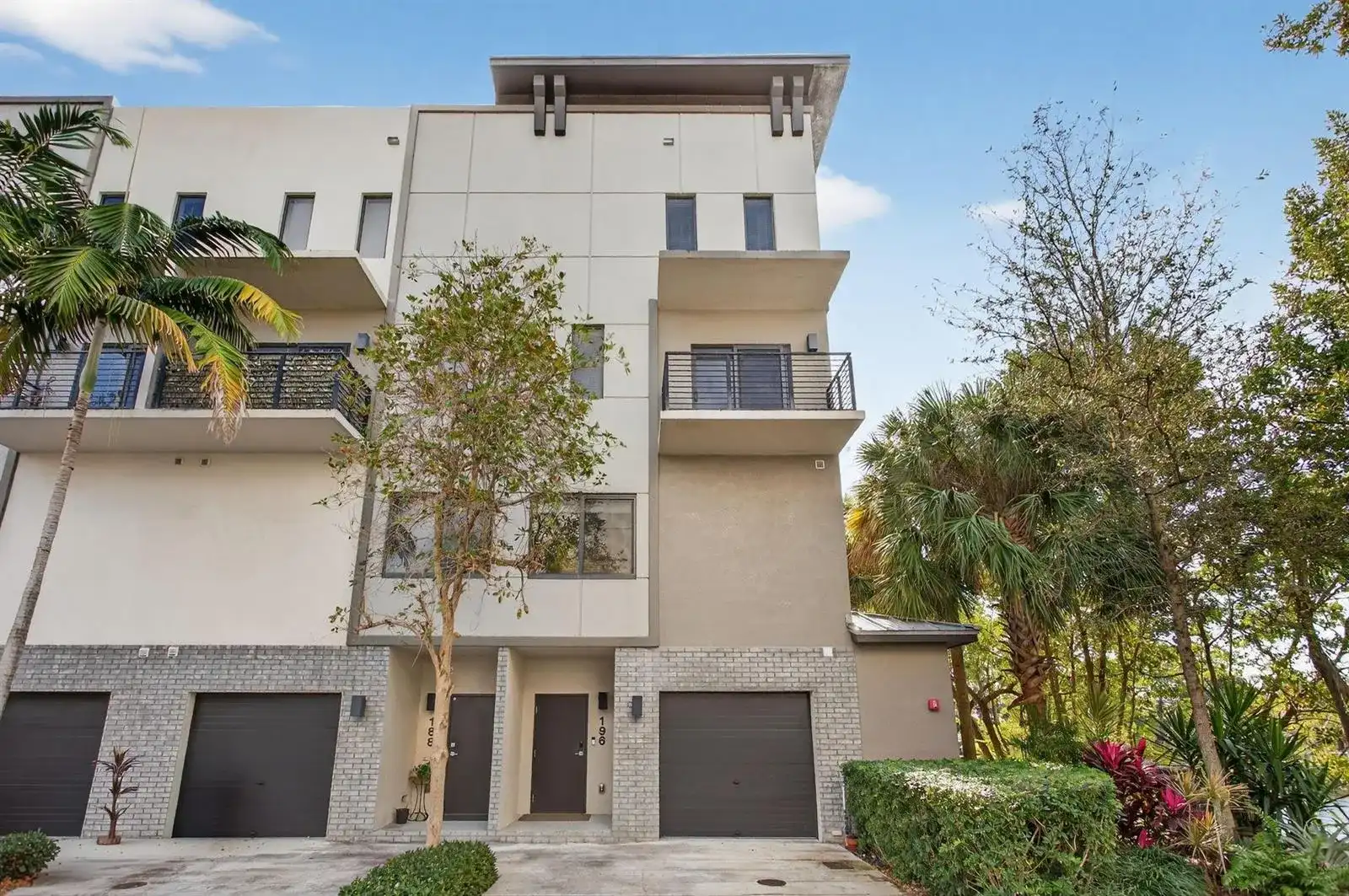 196 SE 4th Terrace # 1, Pompano Beach FL 33060
