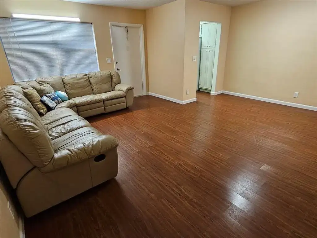 580 Egret Drive # 310, Hallandale Beach FL 33009 photo 5