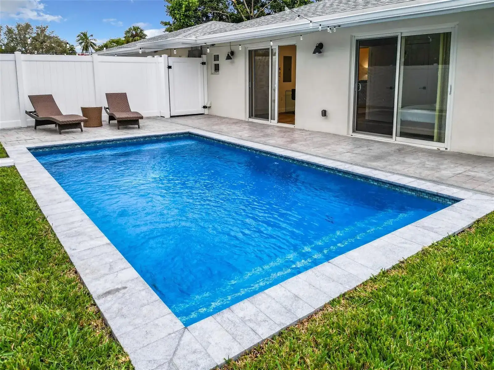 2100 NE 45th Street # 1, Fort Lauderdale FL 33308 photo 2