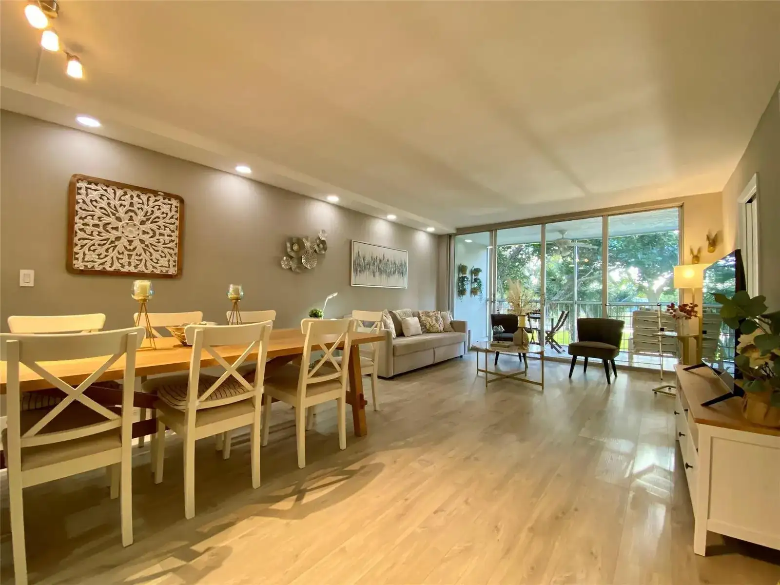 3010 N Course Drive # 209, Pompano Beach FL 33069 photo 4