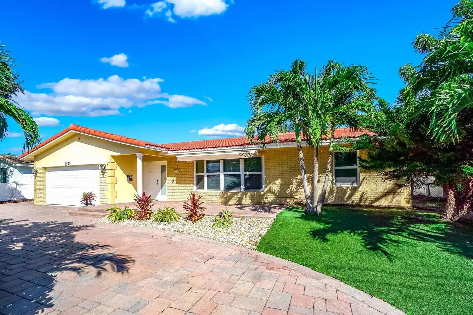 5550 NE 26th Avenue, Fort Lauderdale FL 33308