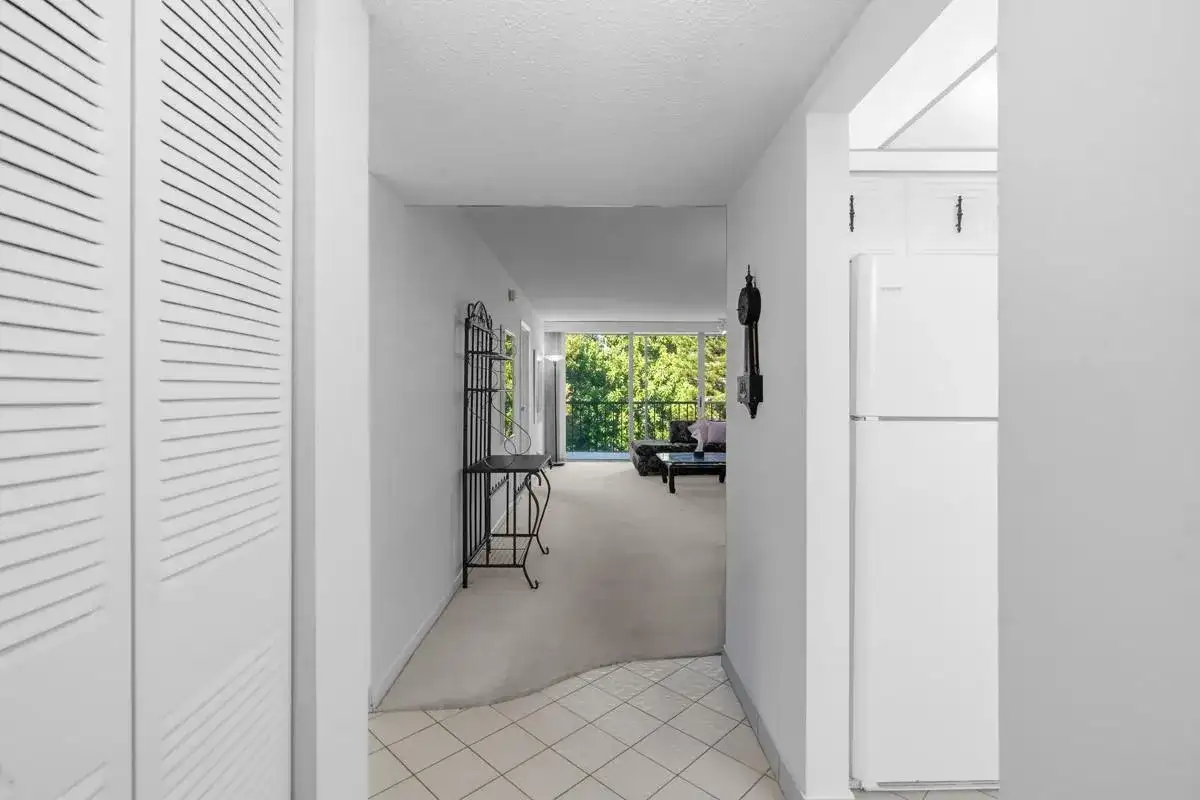 7080 Environ Boulevard # 423, Lauderhill FL 33319 photo 4