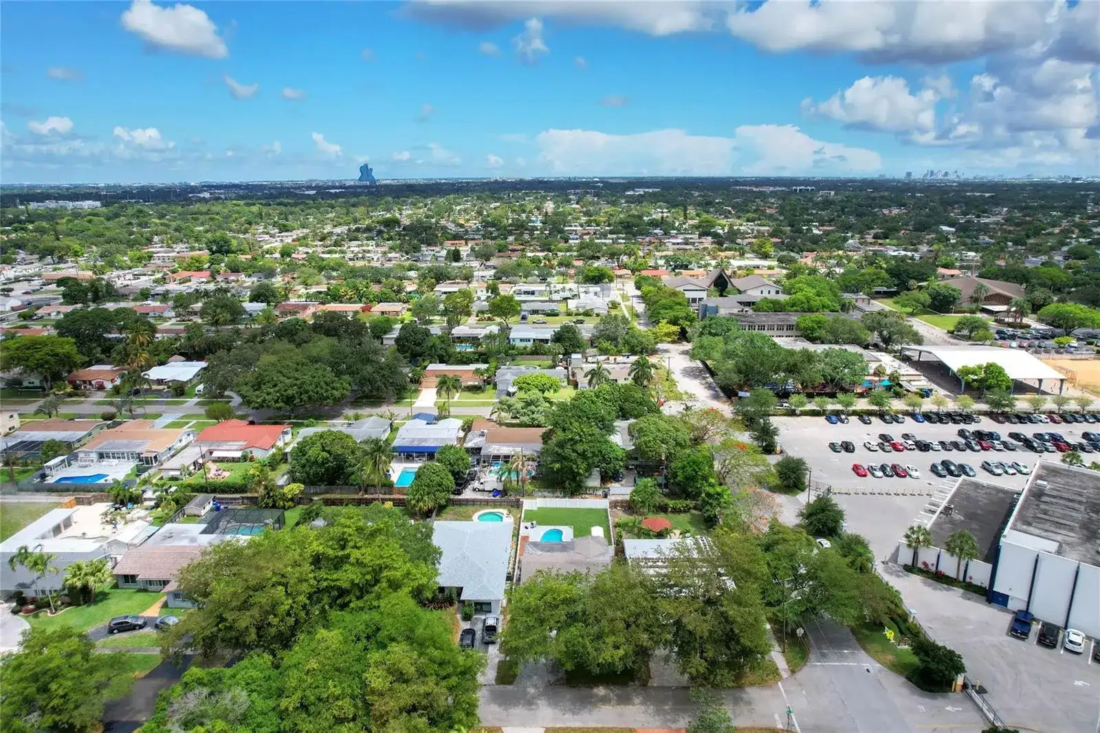 5311 Pierce Street, Hollywood FL 33021 photo 3