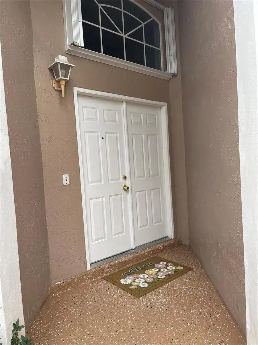 480 Somerset Way, Weston FL 33326 photo 3