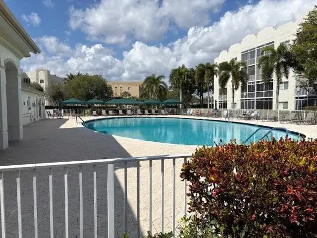 7611 Southampton Terrace # 407, Tamarac FL 33321 photo 5