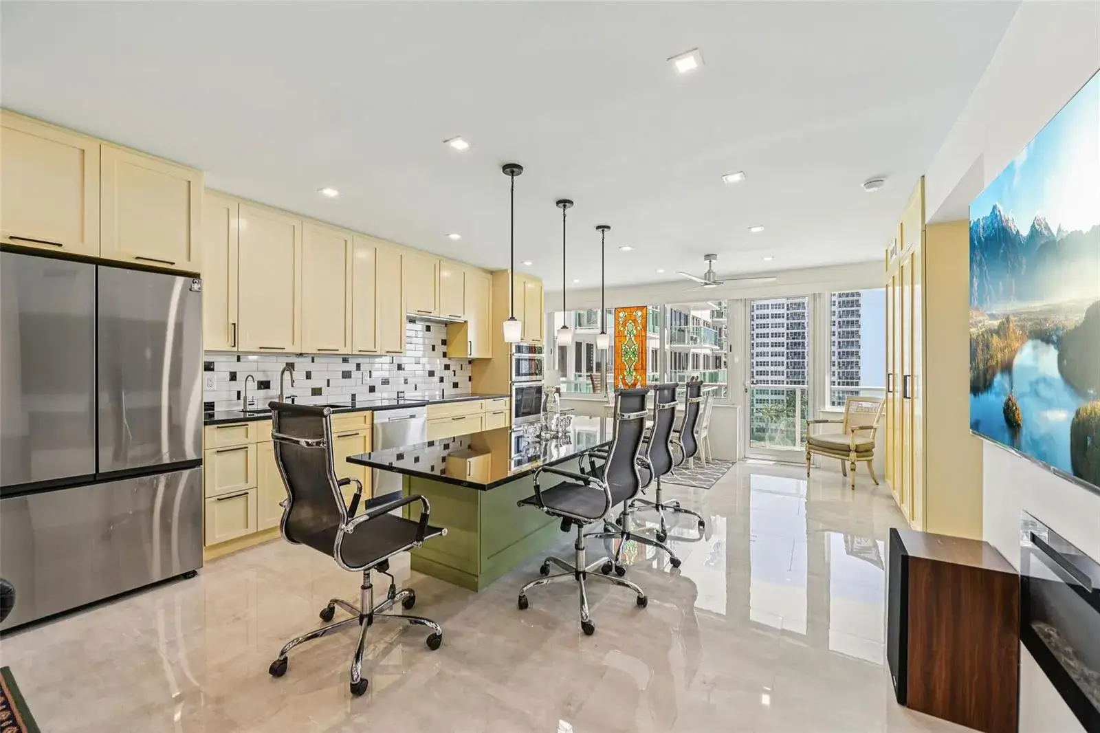 3233 NE 34th Street # 812a, Fort Lauderdale FL 33308