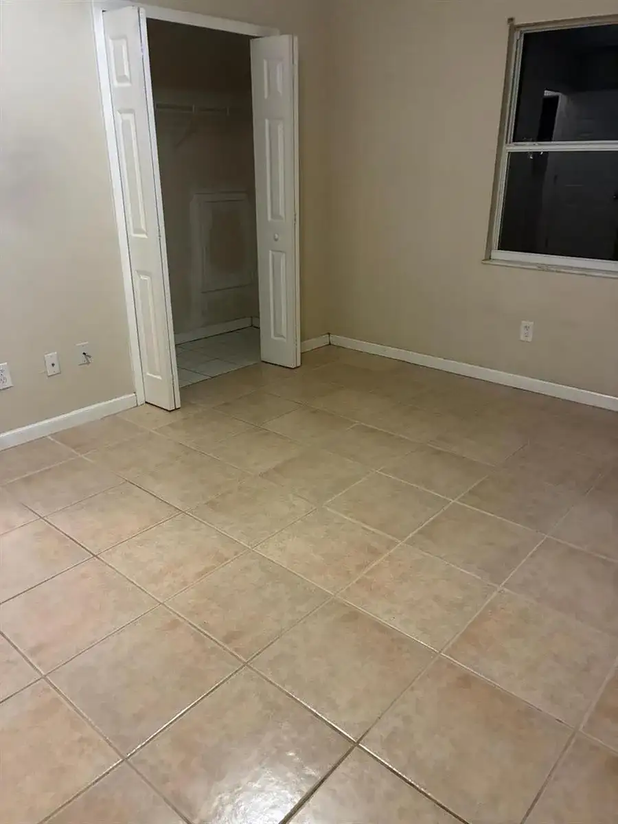 332 SE Majestic Terrace, Port St. Lucie FL 34983 photo 5
