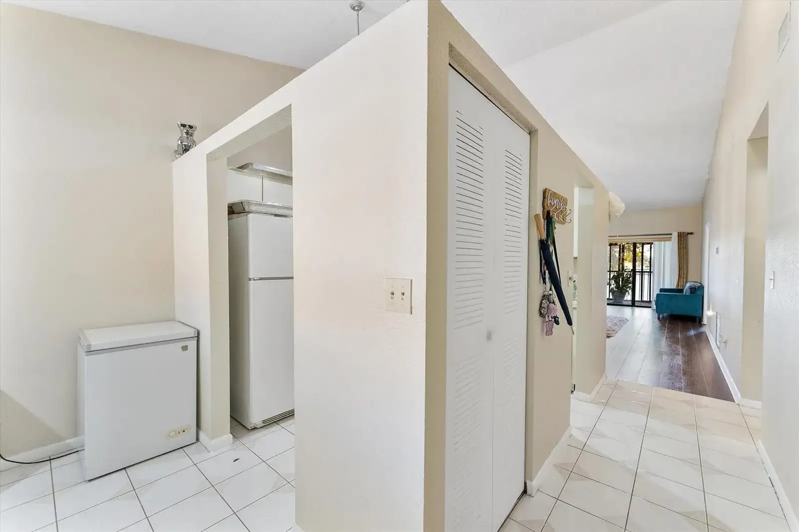 3100 NW 46th Street # 203, Oakland Park FL 33309 photo 4