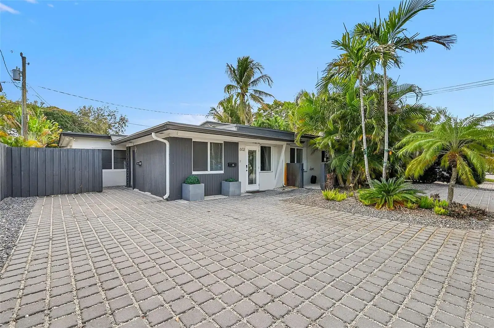 602 NE 27th Street # 2, Fort Lauderdale FL 33334 photo 2