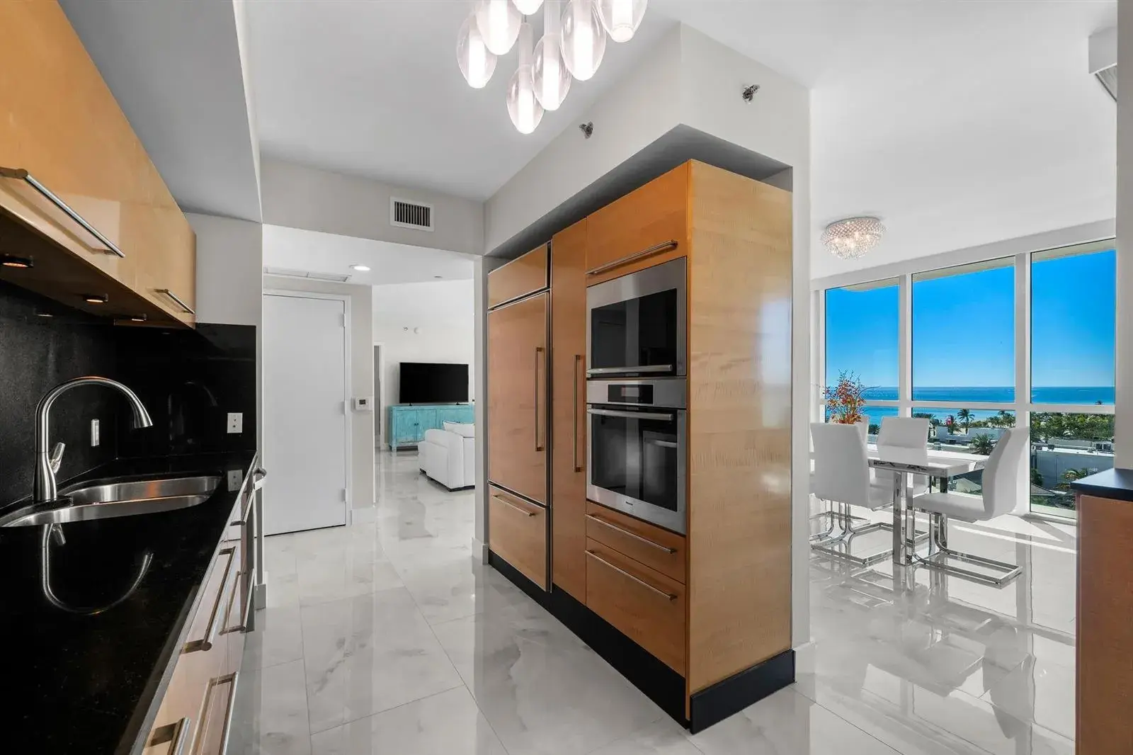 101 S Fort Lauderdale Beach Boulevard # 907, Fort Lauderdale FL 33316