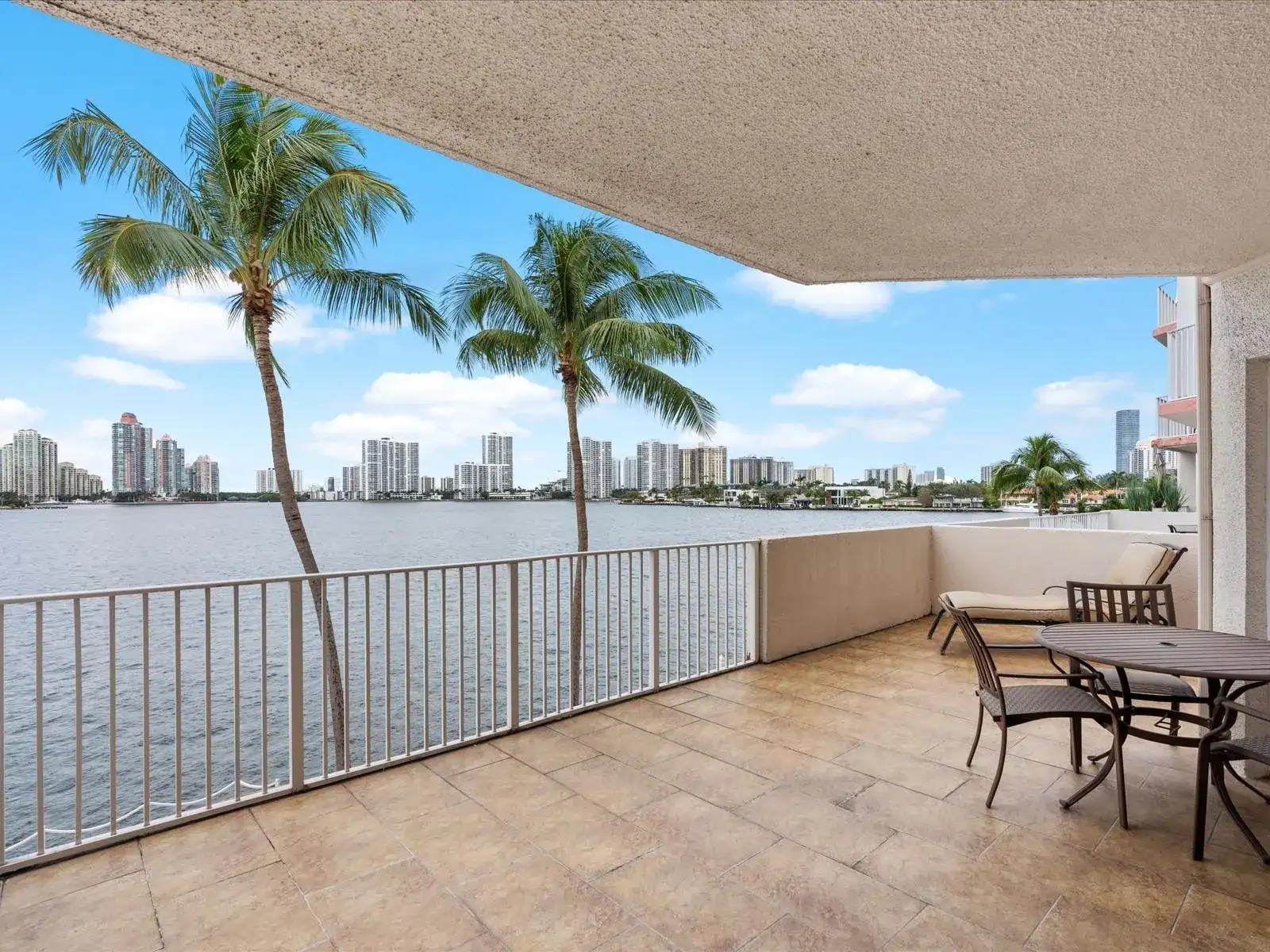 18260 N Bay Road # 304, Sunny Isles Beach FL 33160 photo 2