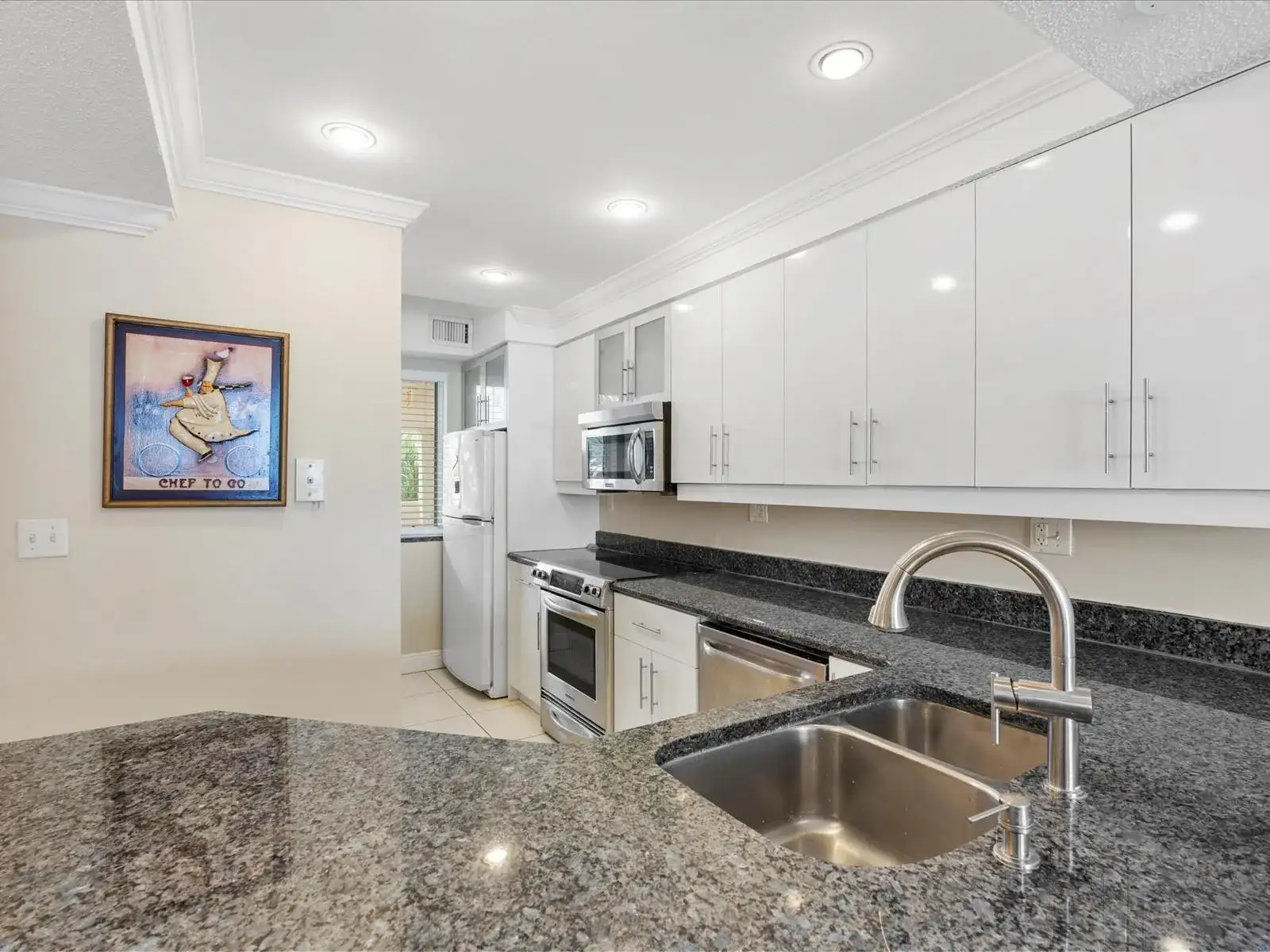18260 N Bay Road # 304, Sunny Isles Beach FL 33160 photo 5