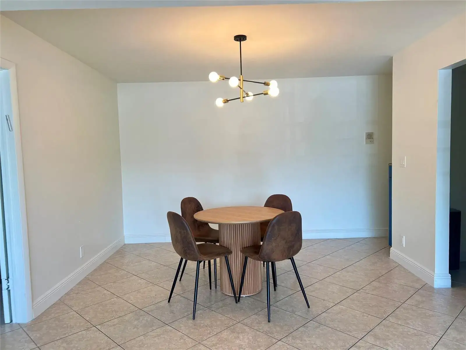 4000 N Hills Drive # 28, Hollywood FL 33021 photo 4