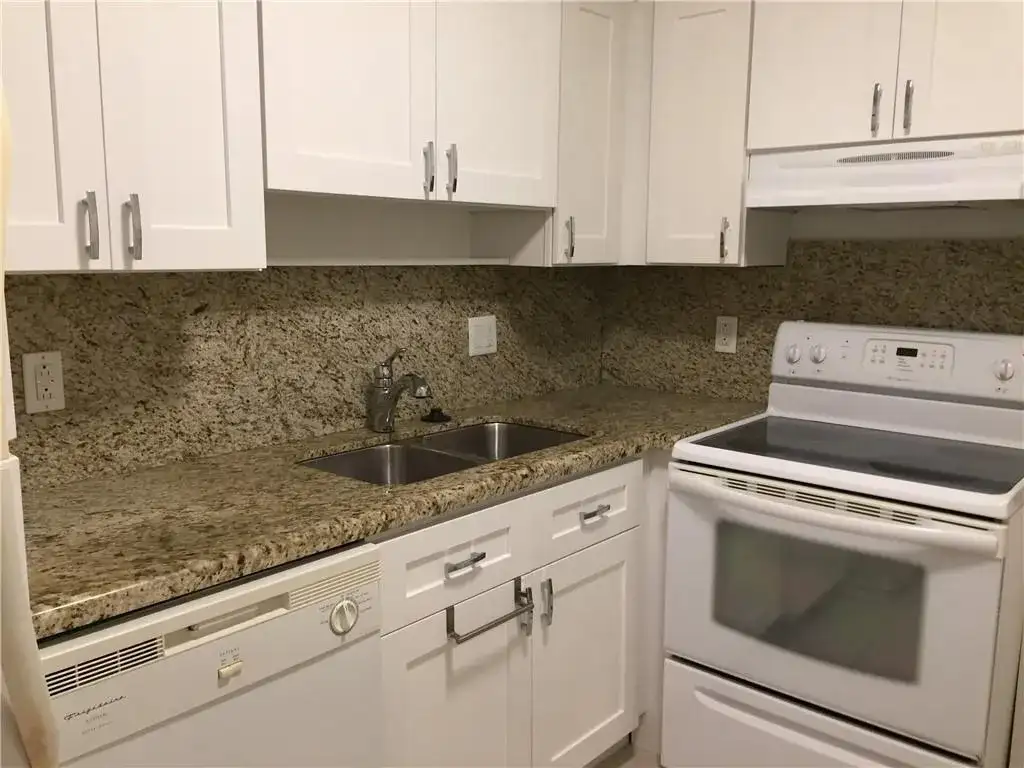 4040 N Hills Drive # 7, Hollywood FL 33021 photo 4