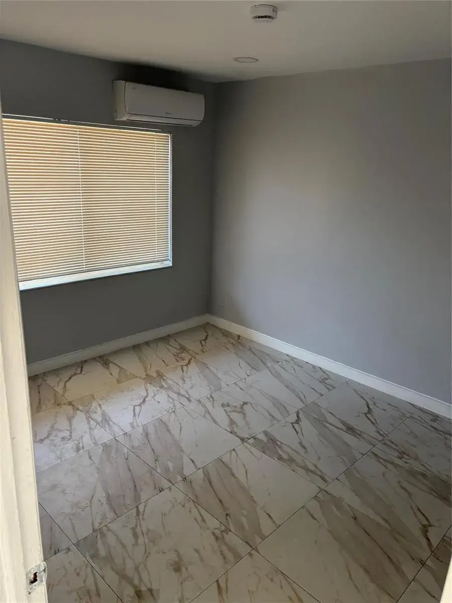 3932 SW 12th Place, Fort Lauderdale FL 33312