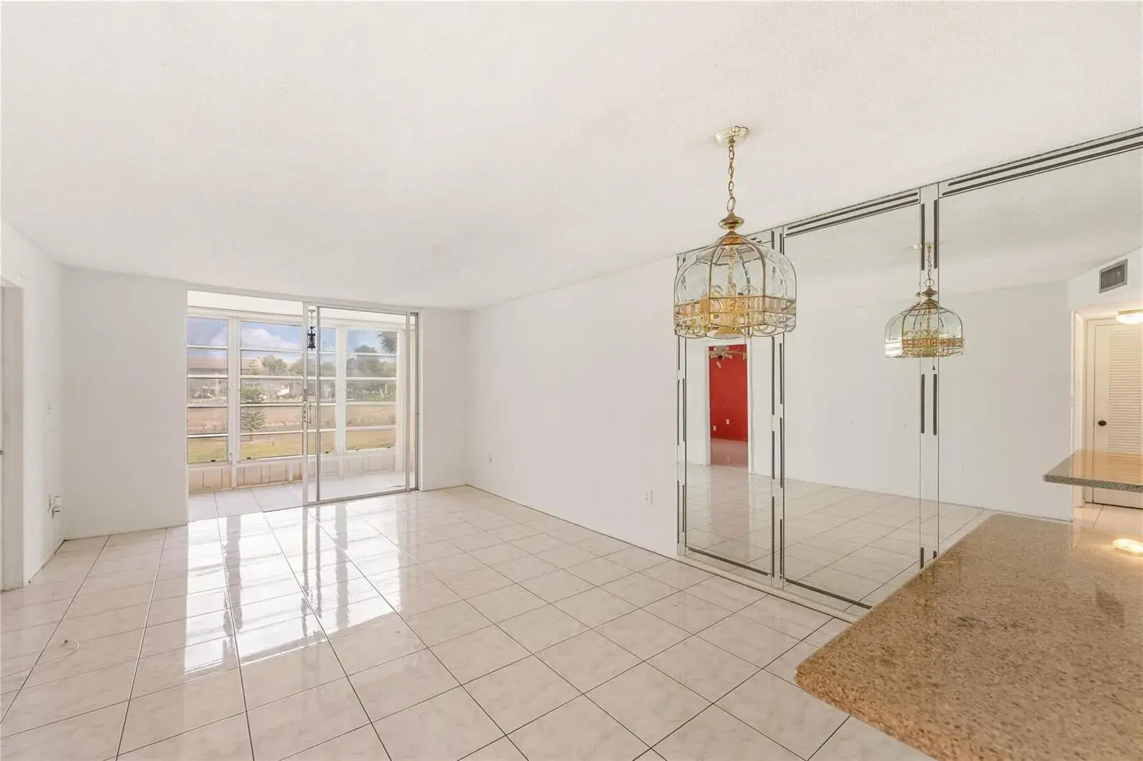 8081 N Sunrise Lakes Drive # 203, Sunrise FL 33322
