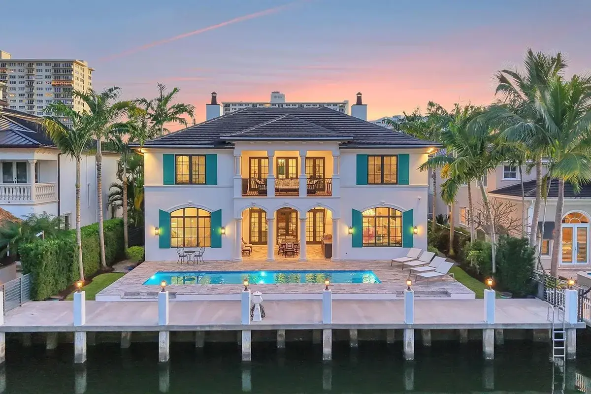2425 Delmar Place, Fort Lauderdale FL 33301