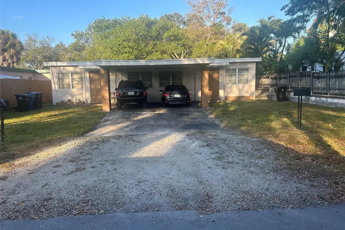 2721-2731 SW 13 Avenue, Fort Lauderdale FL 33315