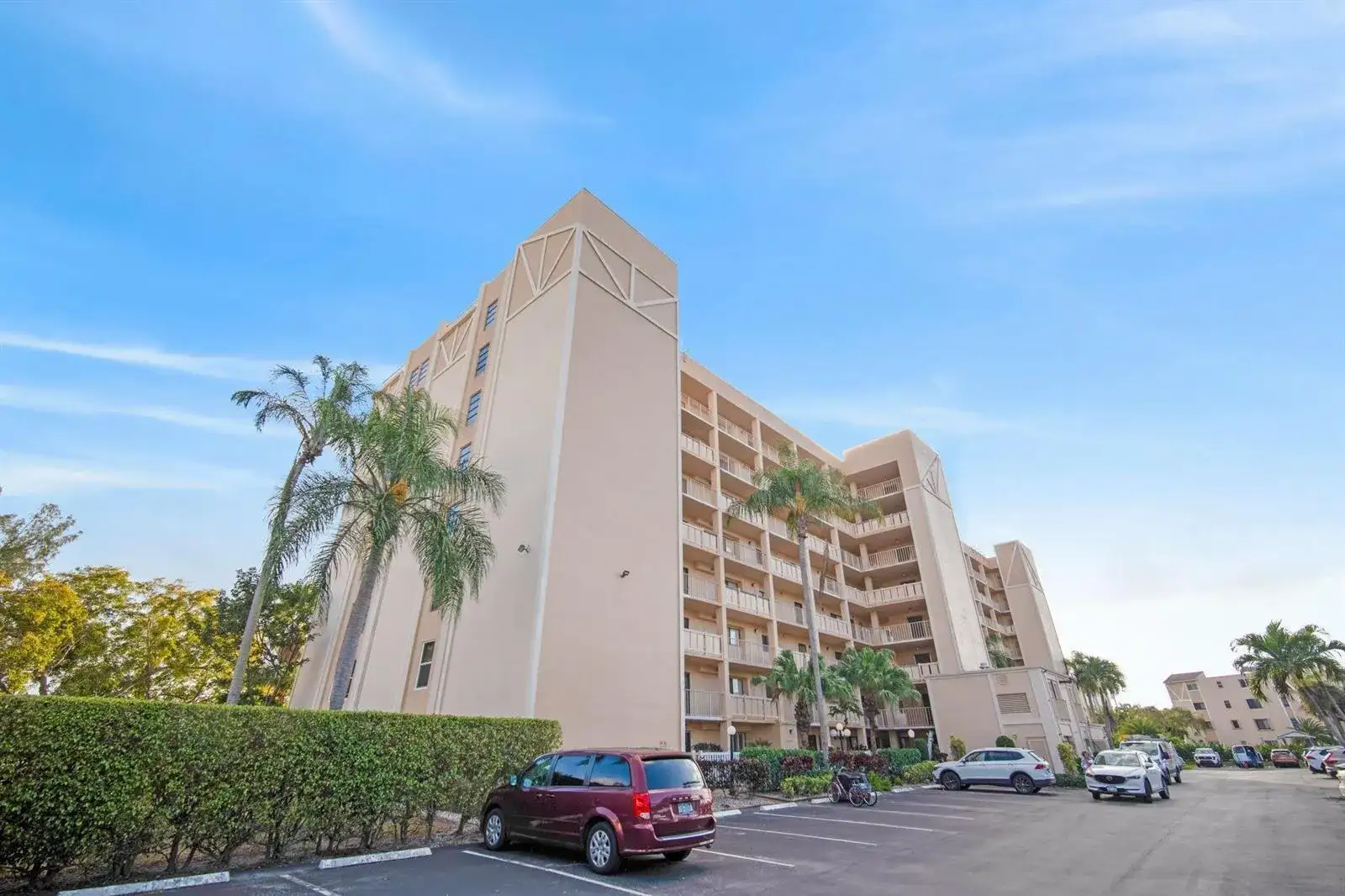 6866 Huntington Lane # 304, Delray Beach FL 33446 photo 4