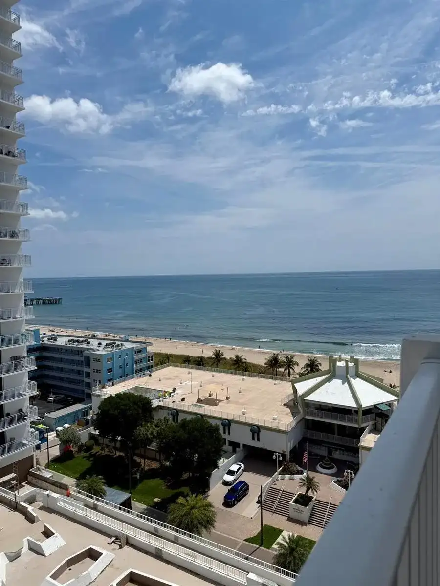 111 Briny Avenue # 1405, Pompano Beach FL 33062