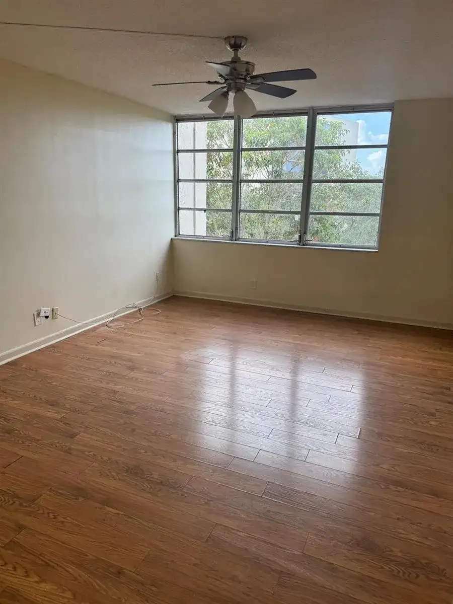 7041 Environ Boulevard # 326, Lauderhill FL 33319 photo 4