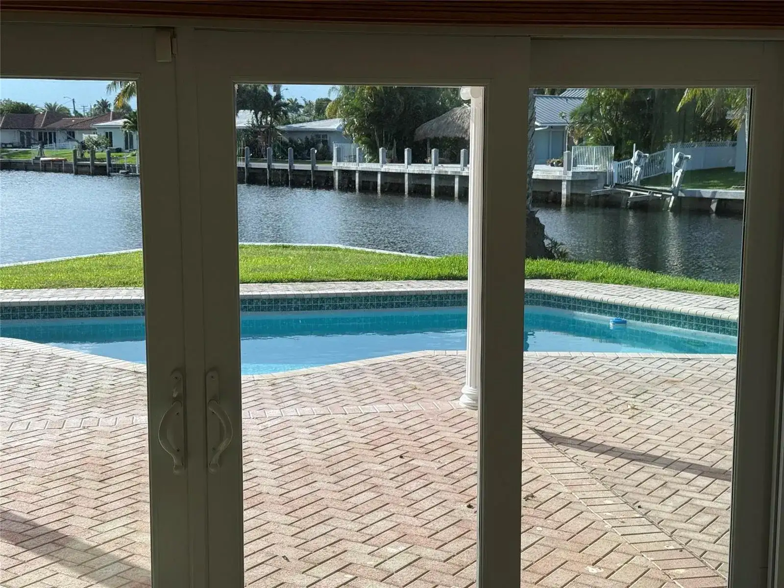 5251 NE 29th Avenue, Fort Lauderdale FL 33308 photo 2