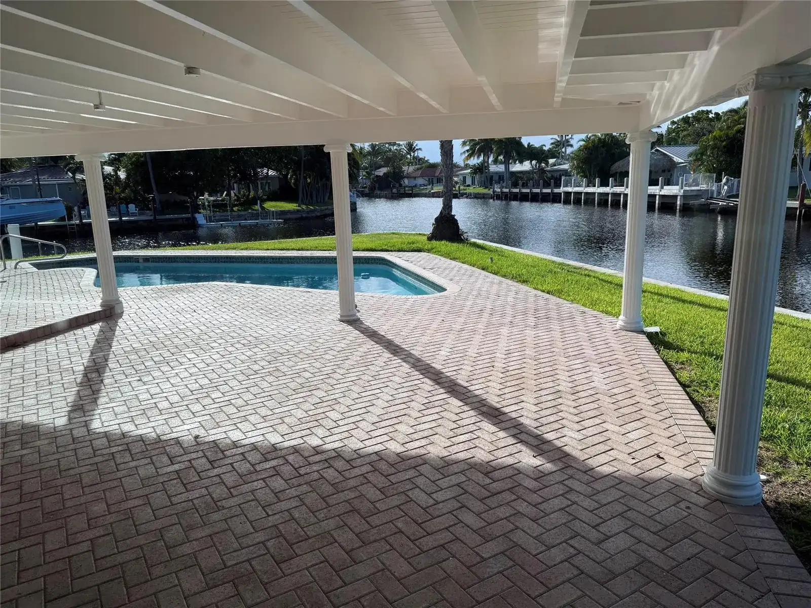 5251 NE 29th Avenue, Fort Lauderdale FL 33308 photo 4