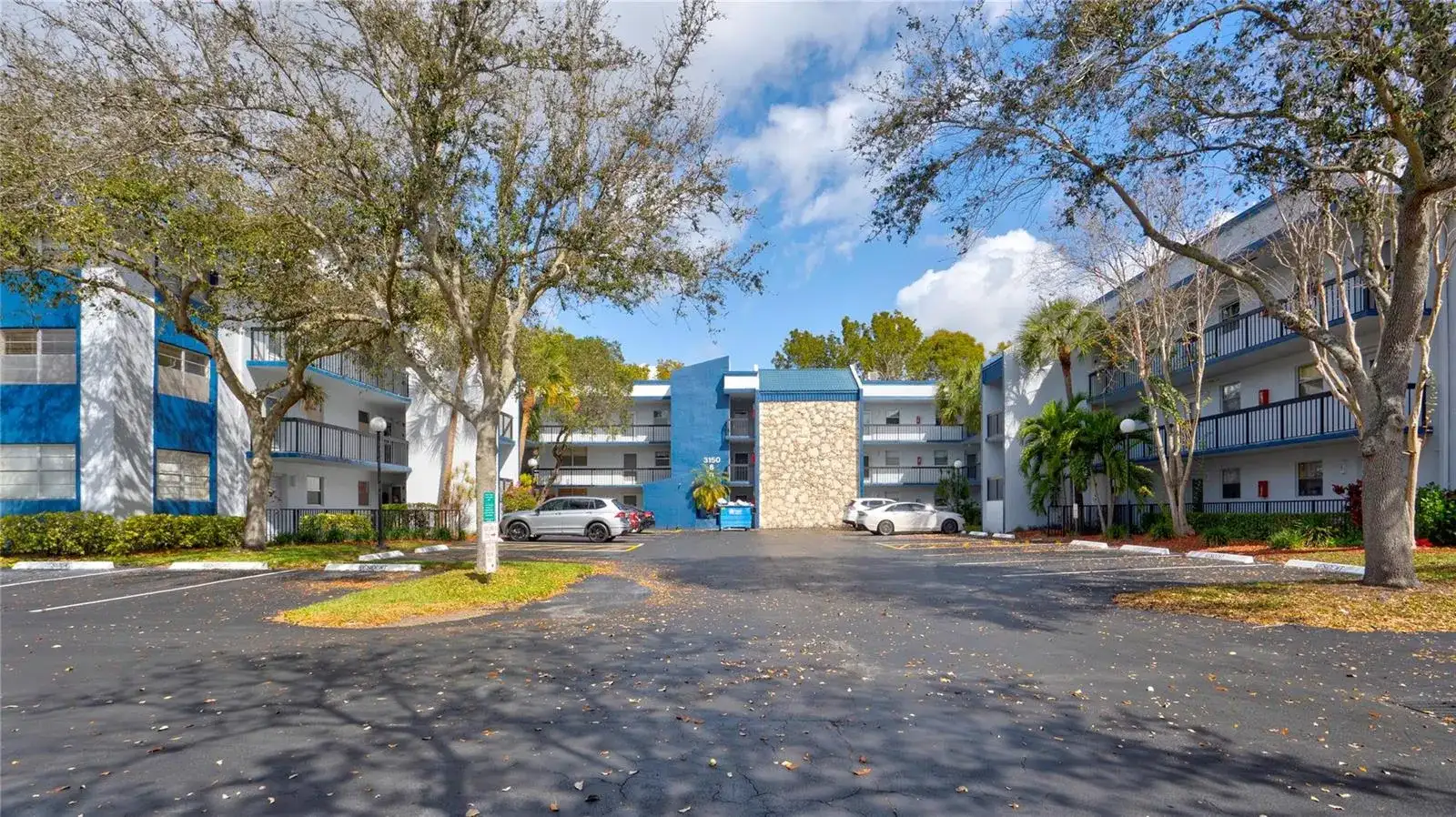 3150 Holiday Springs Boulevard # 311, Margate FL 33063 photo 2