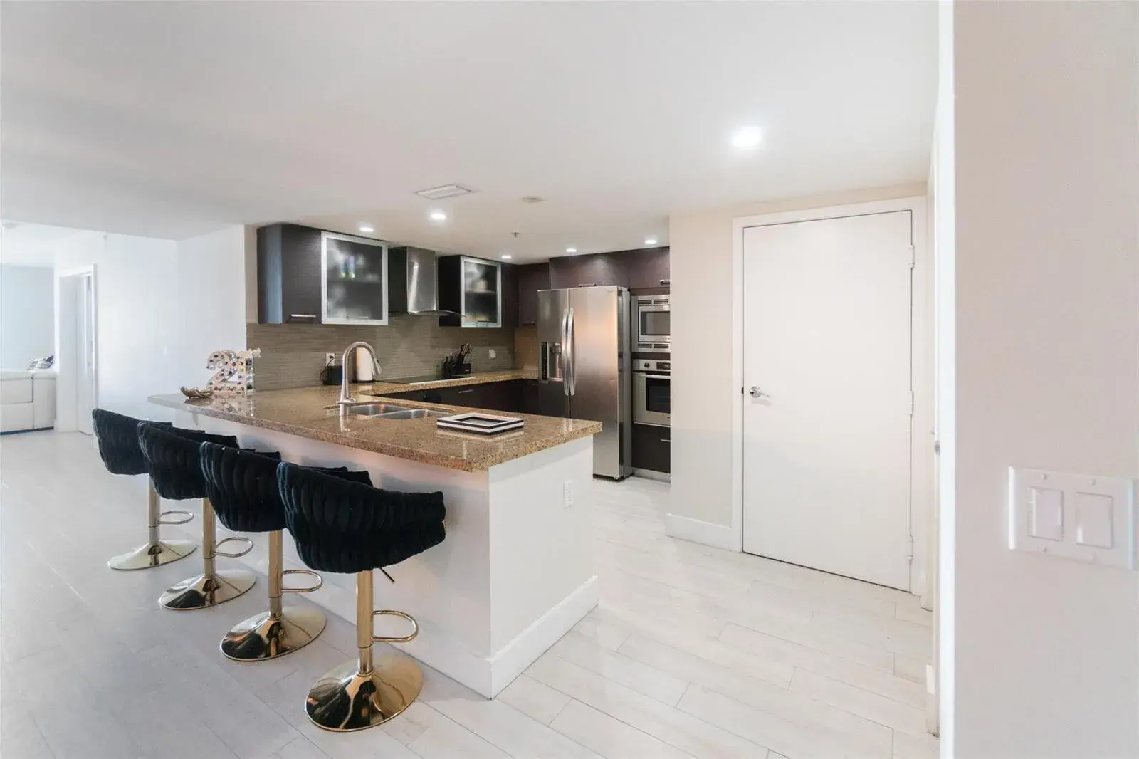 9400 W Bay Harbor Drive # 503, Bay Harbor Islands FL 33154