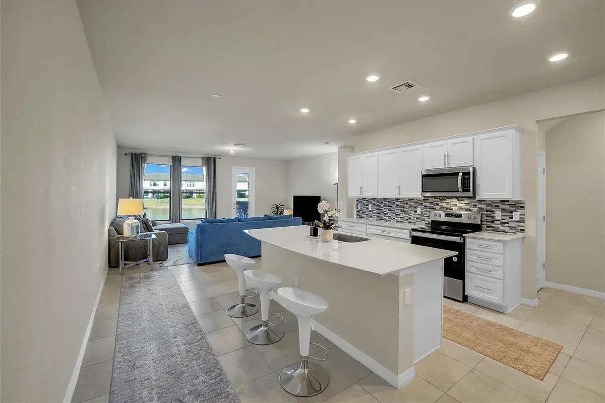 2293 S Appleton Circle, Oakland Park FL 33309