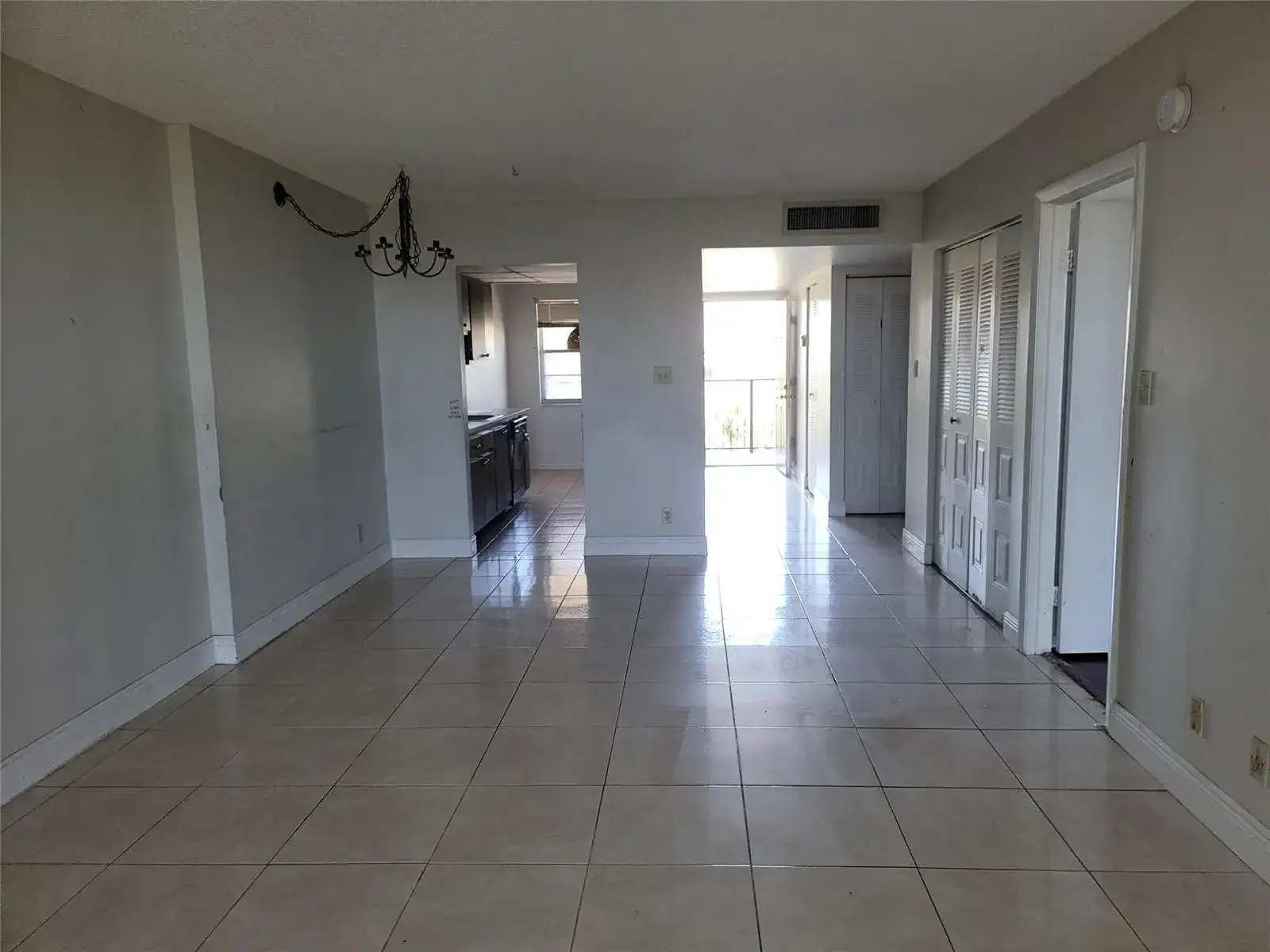 3121 NW 47th Terrace # 403, Lauderdale Lakes FL 33319 photo 5