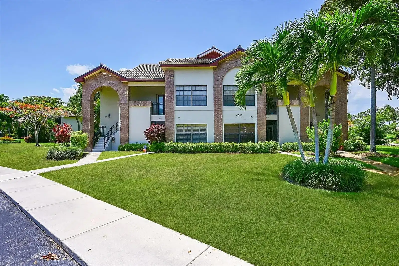 8049 Aberdeen Drive # 101, Boynton Beach FL 33472 photo 2