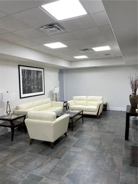 2900 E Oakland Park Boulevard # 4, Fort Lauderdale FL 33306