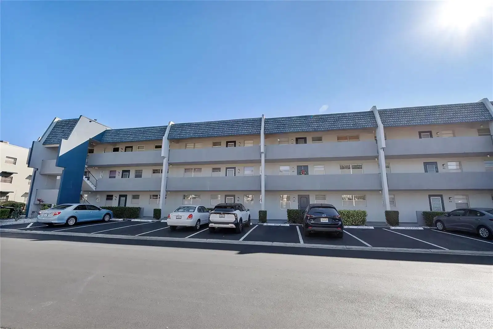 7787 Golf Circle Drive # 312, Margate FL 33063