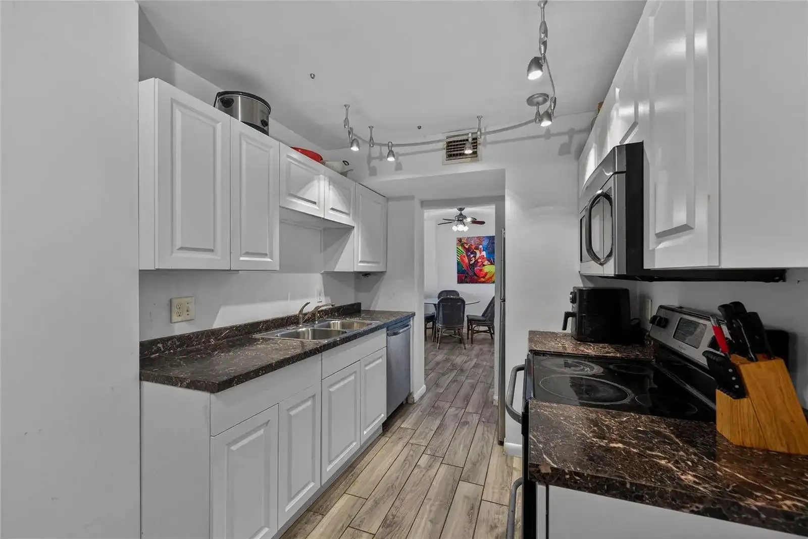 4400 Hillcrest Drive # 704, Hollywood FL 33021 photo 3