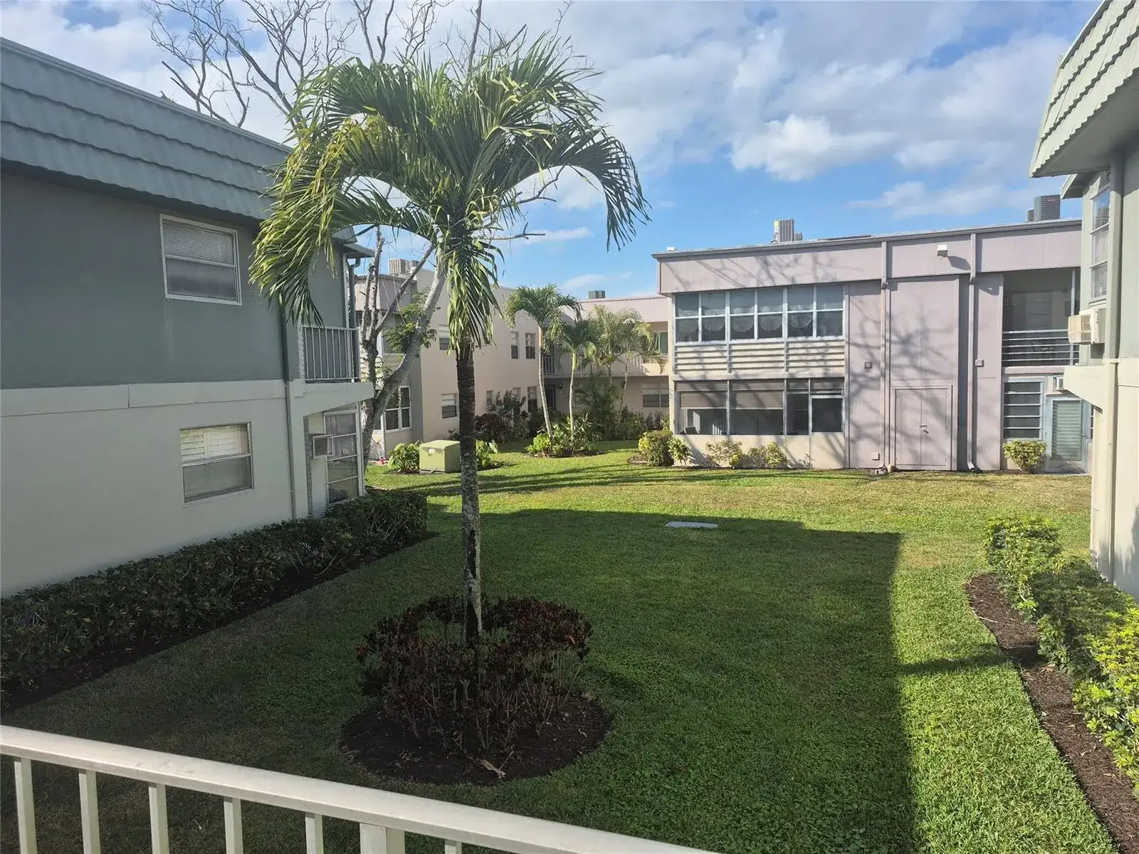 278 Flanders F # 278, Delray Beach FL 33484 photo 3