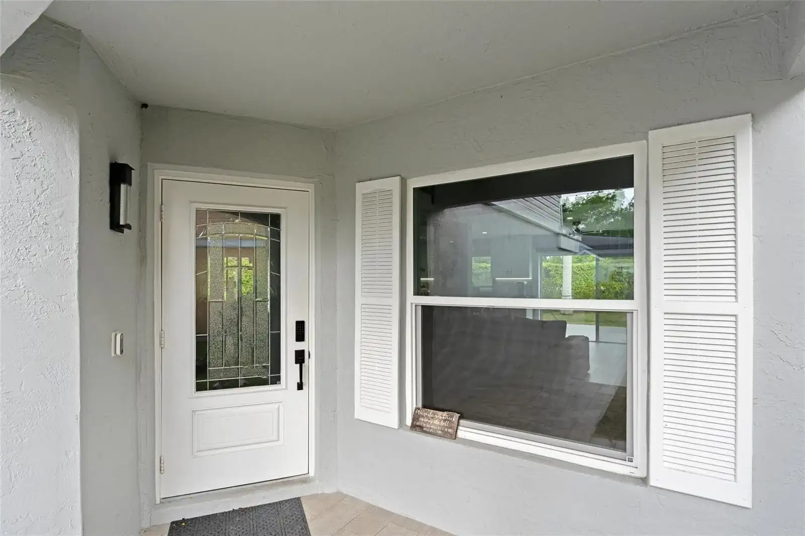 133 SW 159th Way, Sunrise FL 33326 photo 2